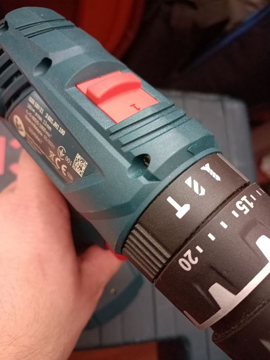 Bormașină Bosch GSR 18-2 LI Plus și GSB 18-21