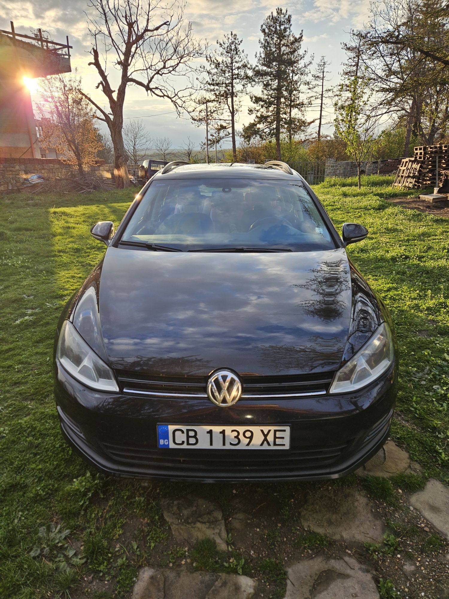 Продавам VW Golf VII 2.0 TDI Bluemotion 2014