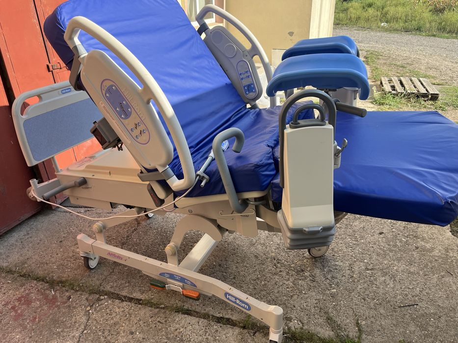 pat de spital electric  HILL-ROM Affinity 4 P3700 Birthing Bed
