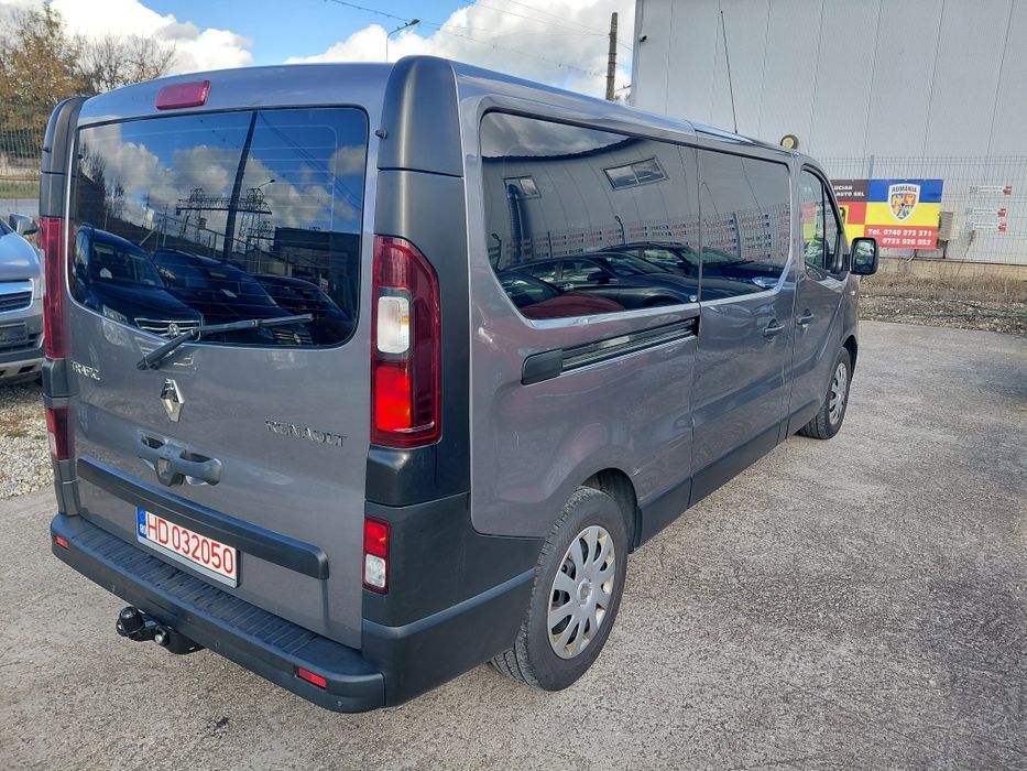 Rrnault Trafic 8+1 loc E6