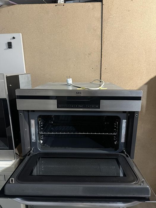 Фурна /микровълнова +гаранция. Конвекция. Безплатна доставка за София