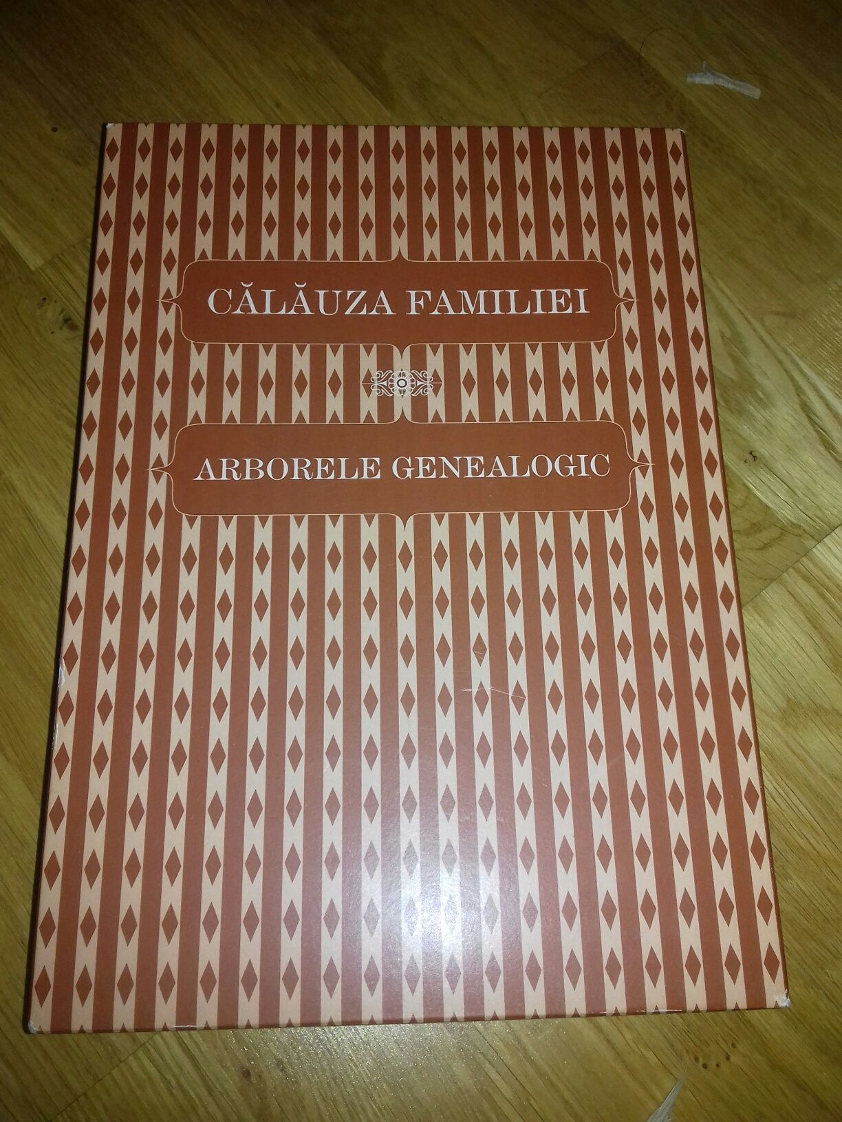 Călăuză Familiei și Arborele Genealogic