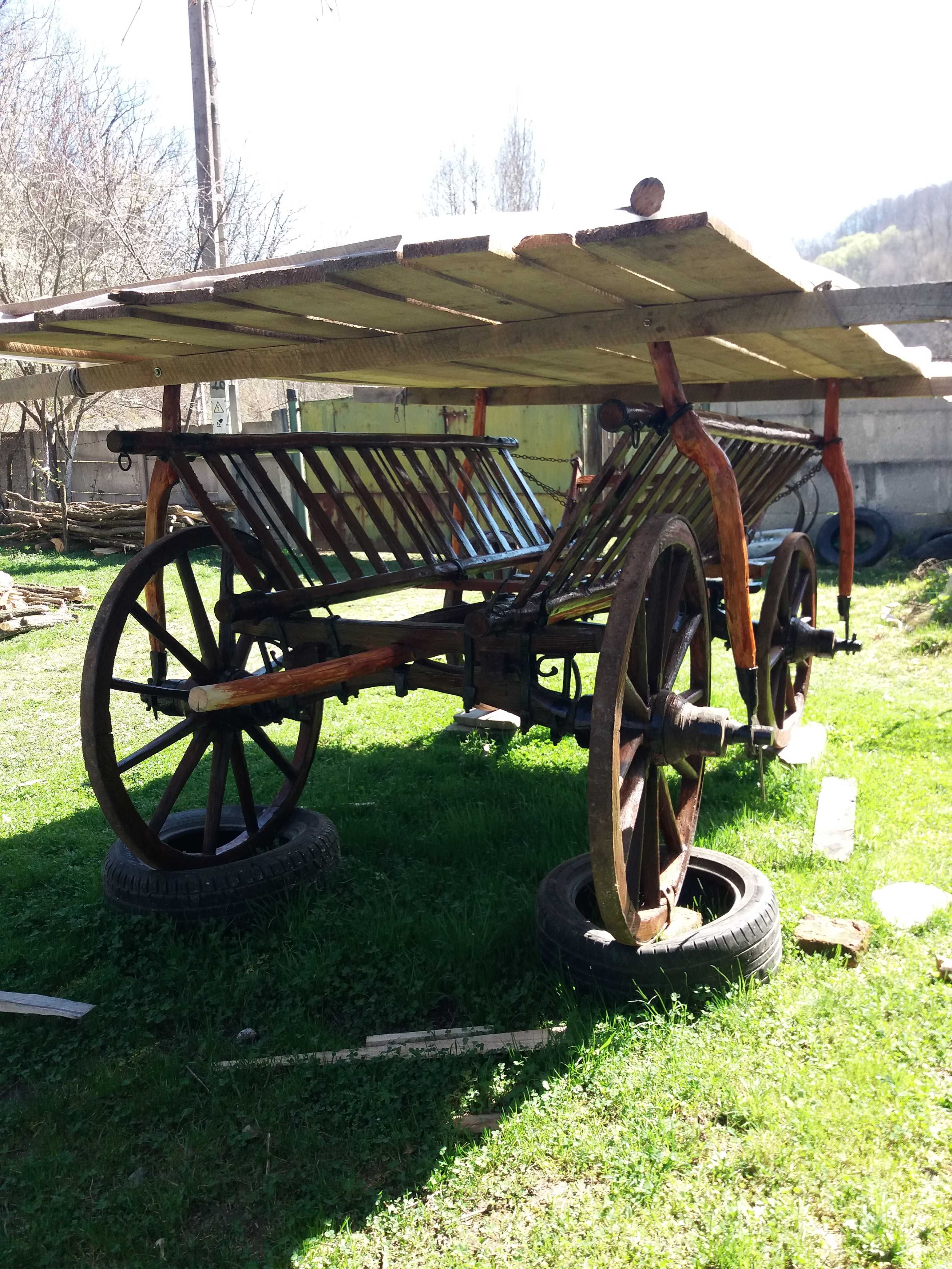 Vând car pt ornament,decor și expunere,pret 2000 lei