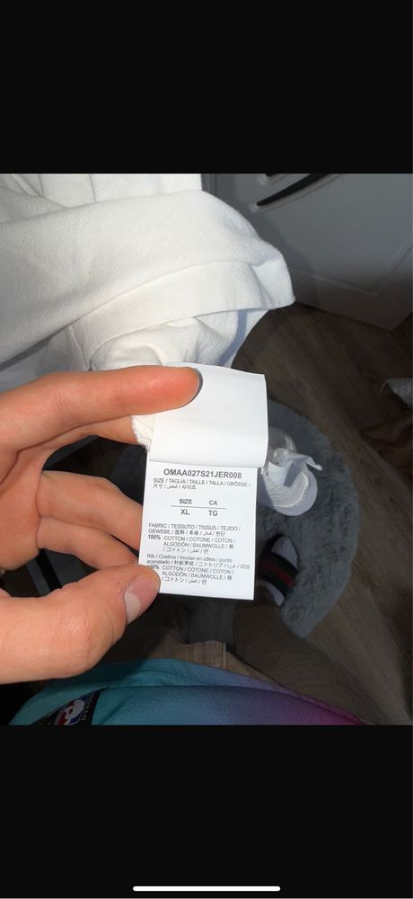 Vand Tricou Off white nou