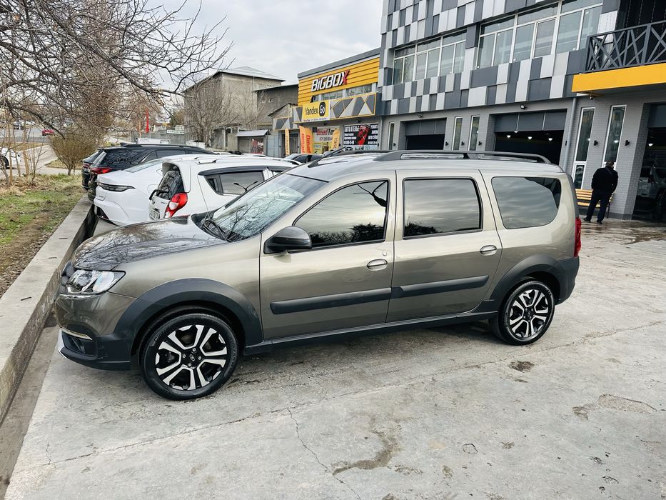 Lada Largus cross 2022