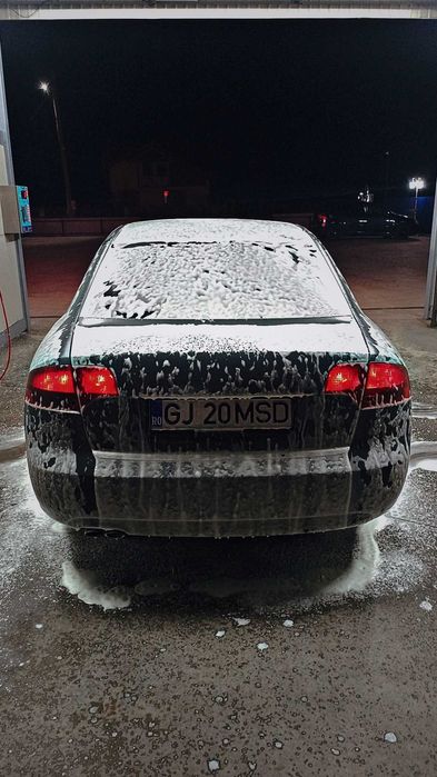 Audi A4 1.9tdi an 2007 pachet S line