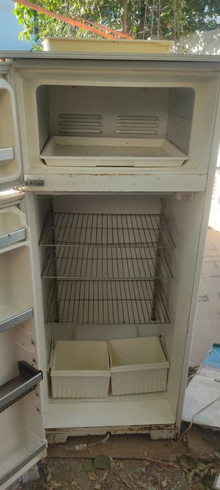 Ока холодильник сотилади