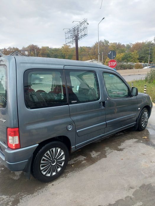 CITRÖEN BERLINGO MF MULTISPACE 1.6 HDI 90 HP(cai putere)-consum 6 la %