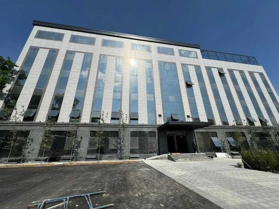 Аренда под университет, БАНК, школа МАКТАБ возле метро БИЙ
