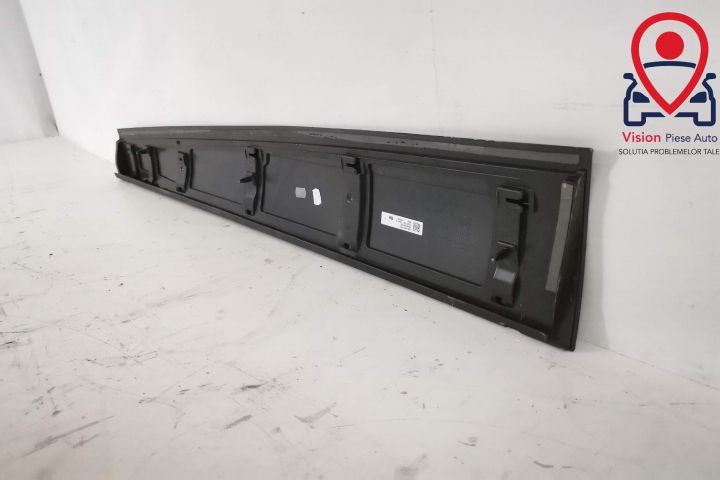 Фолксваген АйДи.4 / Volkswagen ID.4 Декоративна лайсна на предна дясна