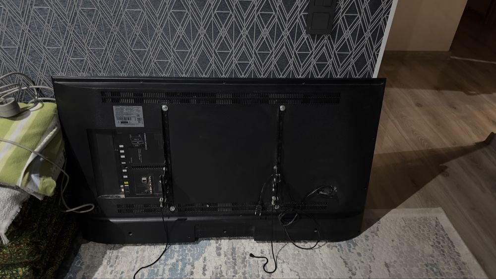 Продается ТВ самсунг в рабочем состоянии