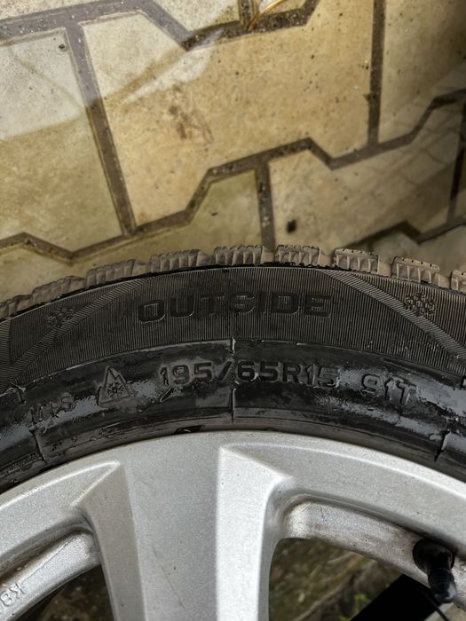 Jante aliaj 15” 5x112 + cauciucuri iarnă 195/65/R15