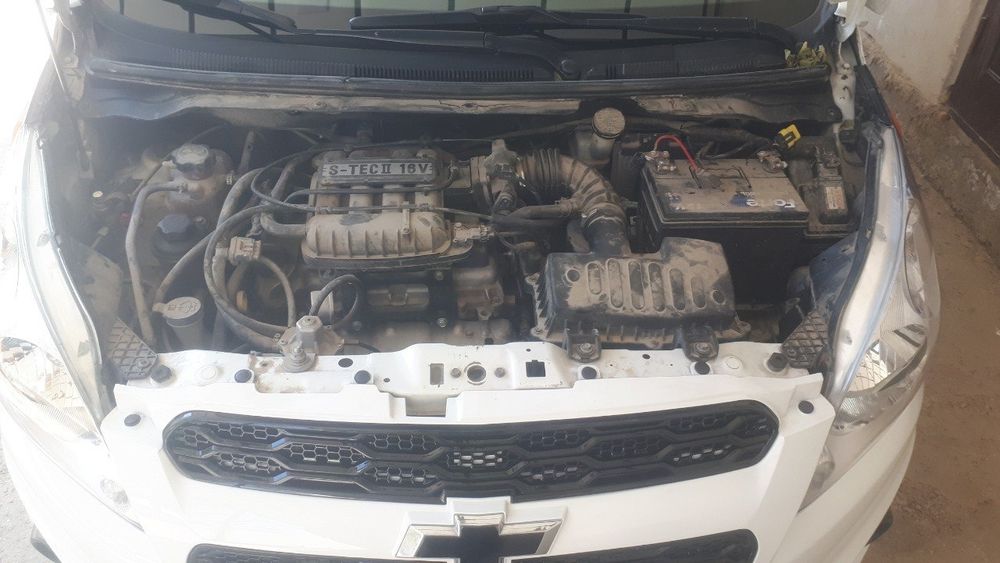 Chevrolet spark sotiladi