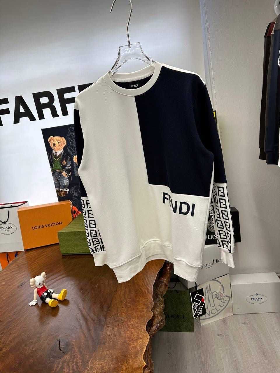 colectie noua transport inclus fendi