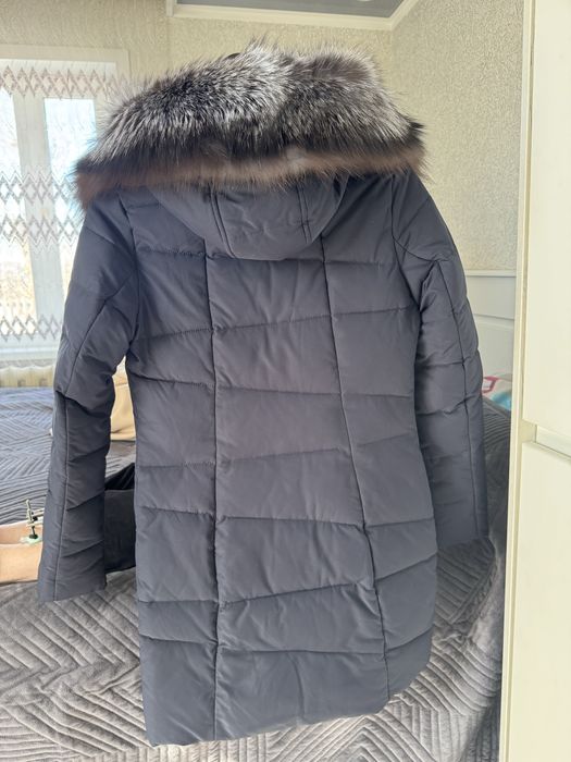 Продам зимнюю куртку