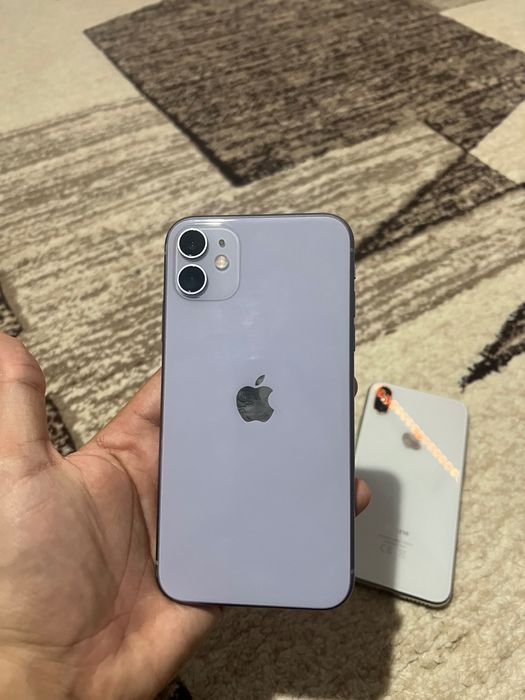 Vând 2 iphone-uri stricate, unul iphone 11 celălalt iphone X