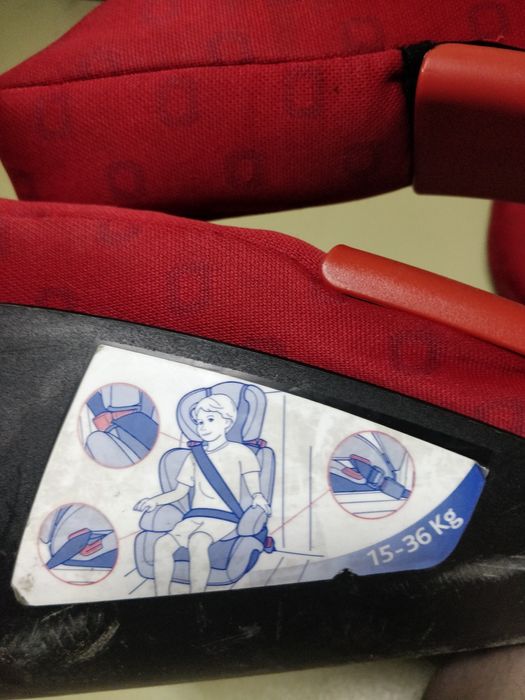 Детское кресло