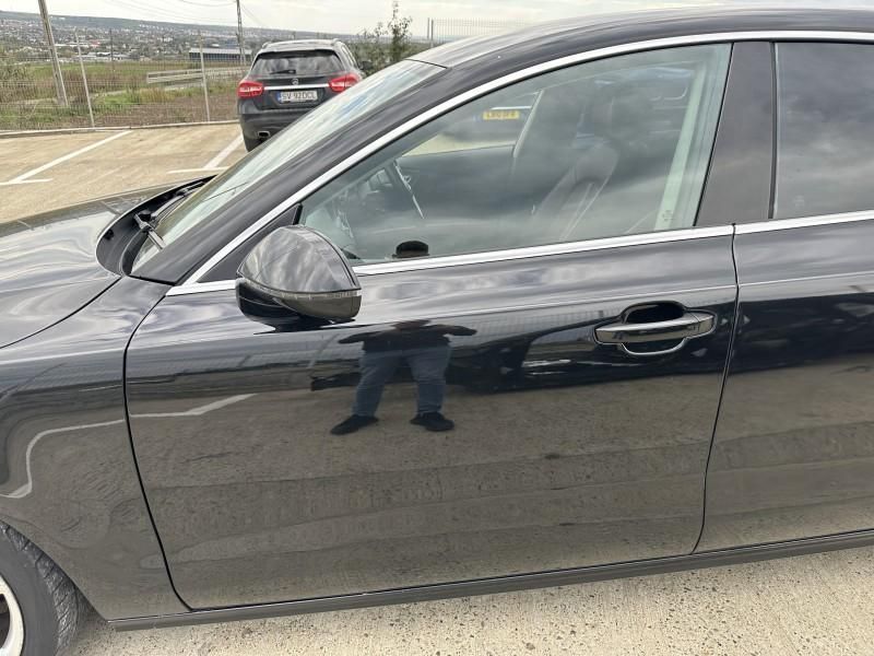 Portiera usa stanga fata Audi A7 (2010-2018) [4g]