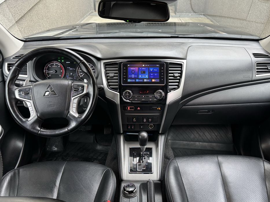 Mitubishi L200 X EDITION 2022/08 Garantie•Distronic•Camera•Variante