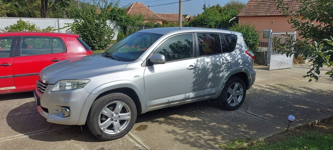 Vand Toyota Rav4 III facelift