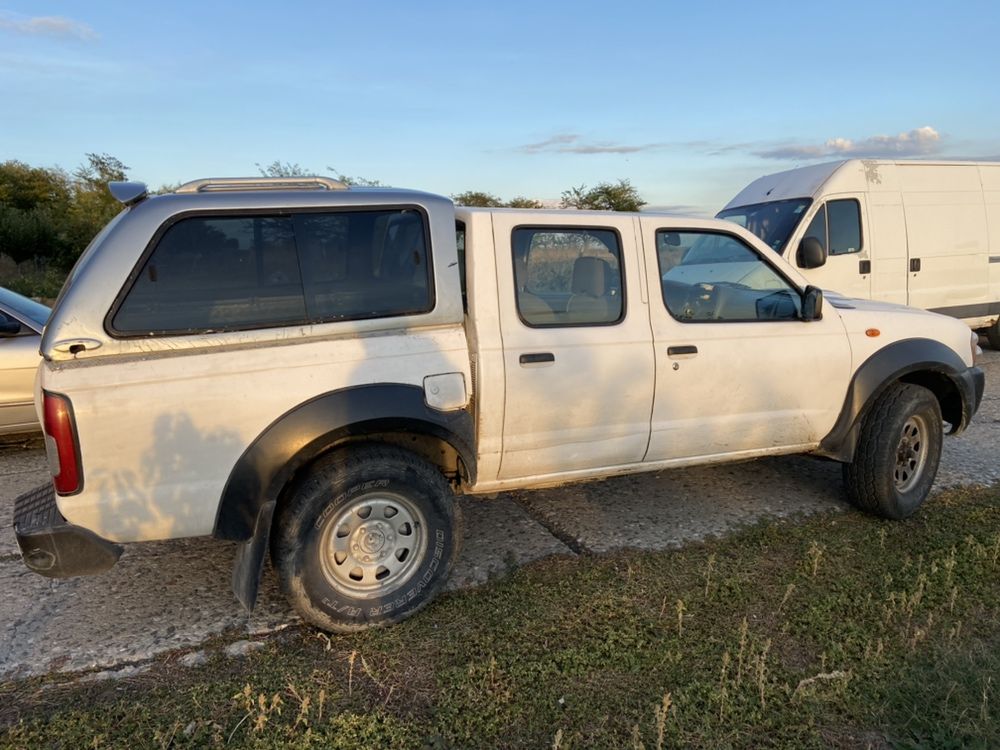 Nissan navara d22 2.5 133 коня YD25  Нисан навара