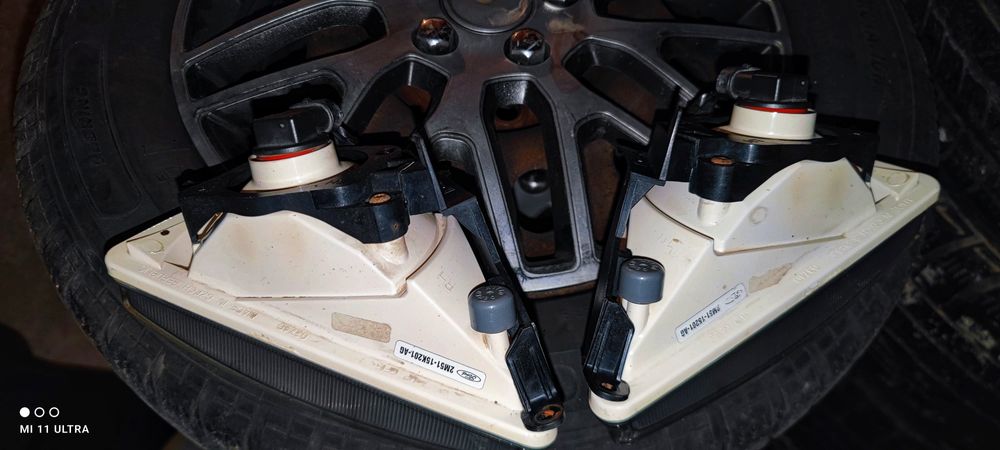 Proiectoare - Ford Focus Mk1