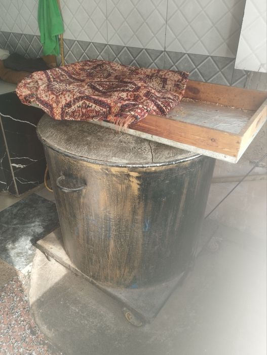 Somsaxona Biznesi Sotiladi, Rabochida