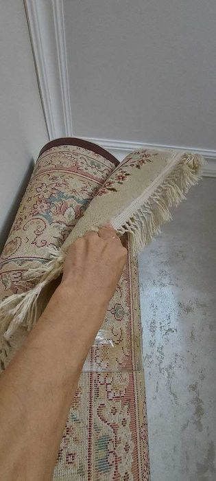 Продается ковер 2,5м х 4м