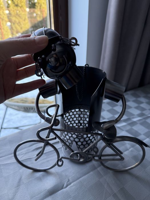 Suport sticla de vin biciclist
