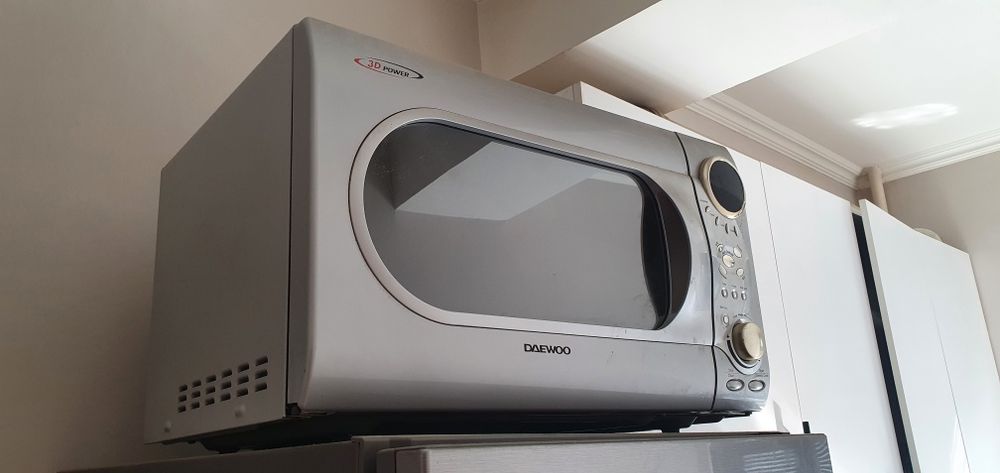 Микроволновка Daewoo 3D power