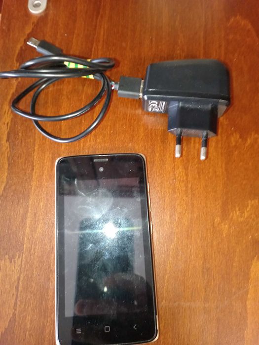 Telefon mediacom functional
