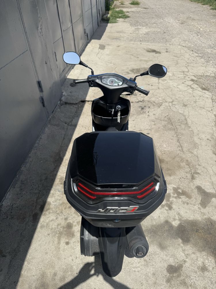 Suzuki adress v 125s
