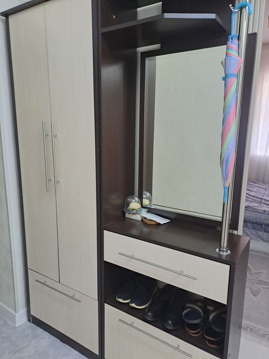 Продаётся мебель для прихожей