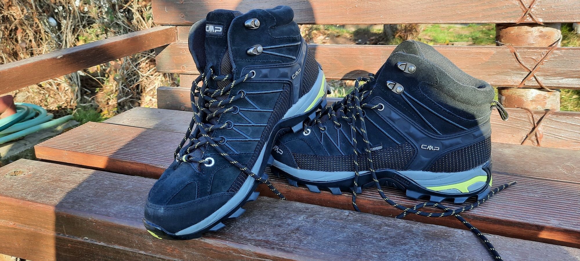 Bocanci ghete noi CMP Waterproof  marime 42 barbati