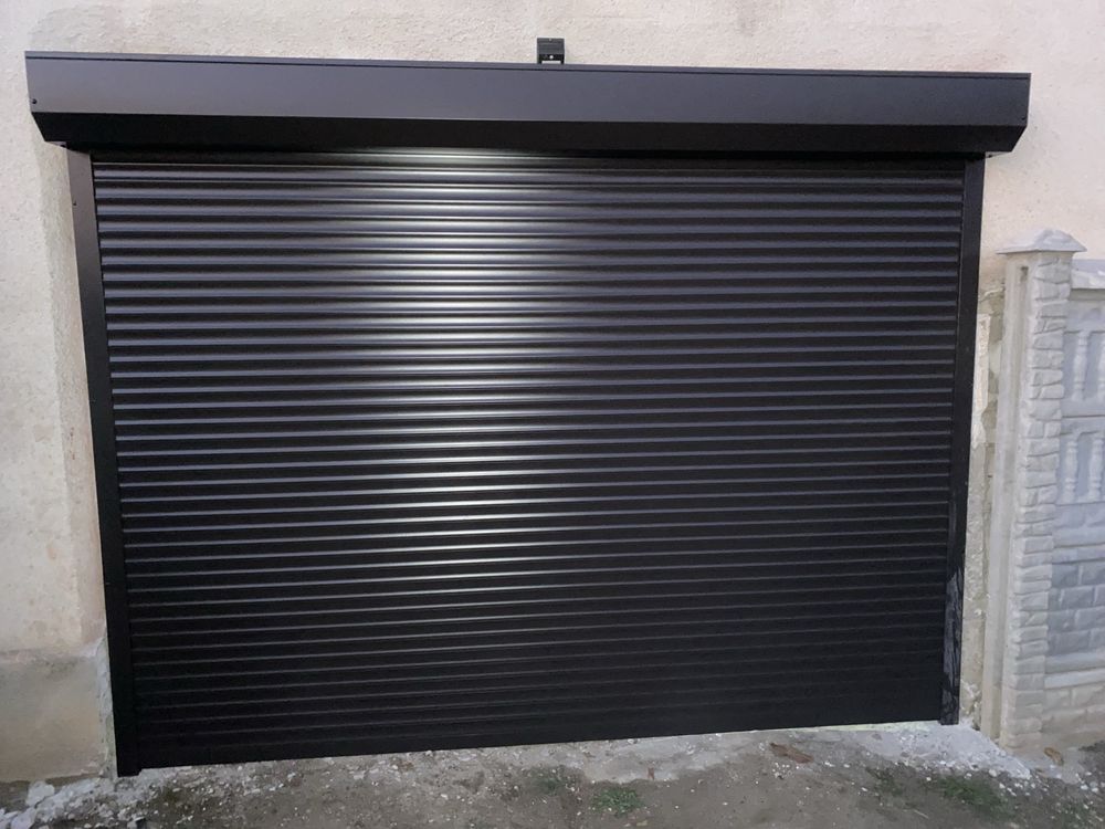 Usi garaj tip rulou/Rulouri geam aluminiu