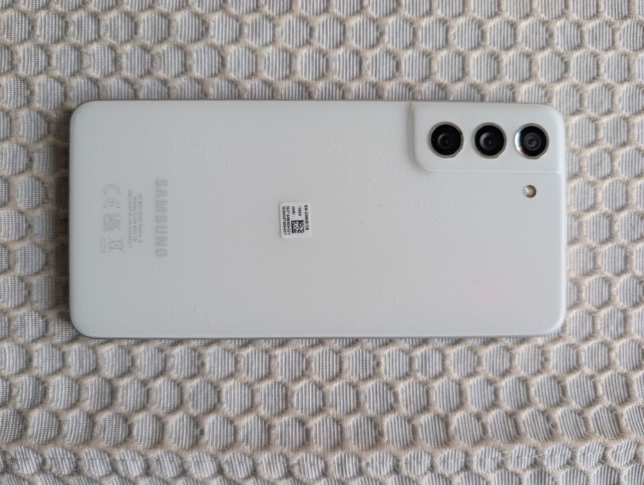 Samsung Galaxy S21 FE 128GB в отлично състояние