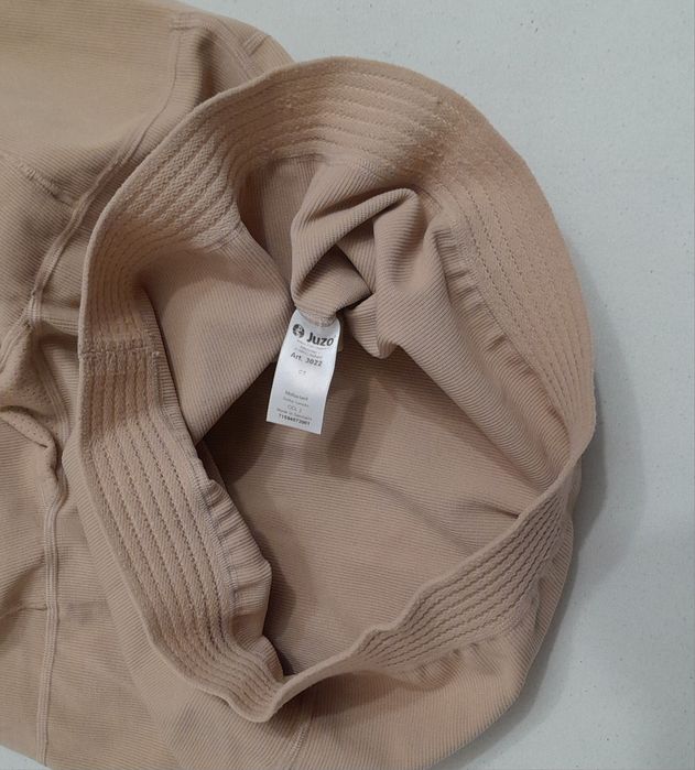 Ciorapi compresivi CCL 2 pantaloni bermude JUZO Clasic medicinali L/XL