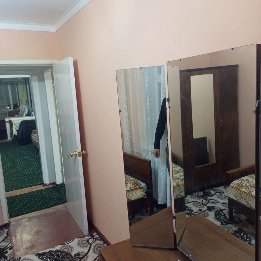 Продаётся 3-комнатная квартира в 4-этаже