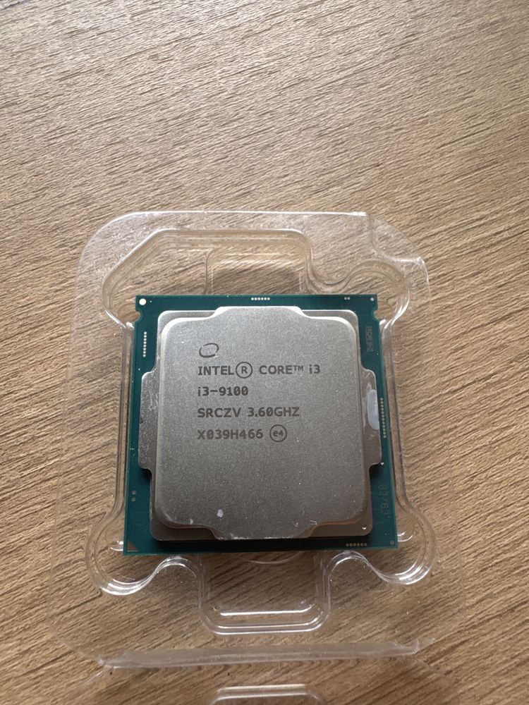 Продам процессор i3 - 9100