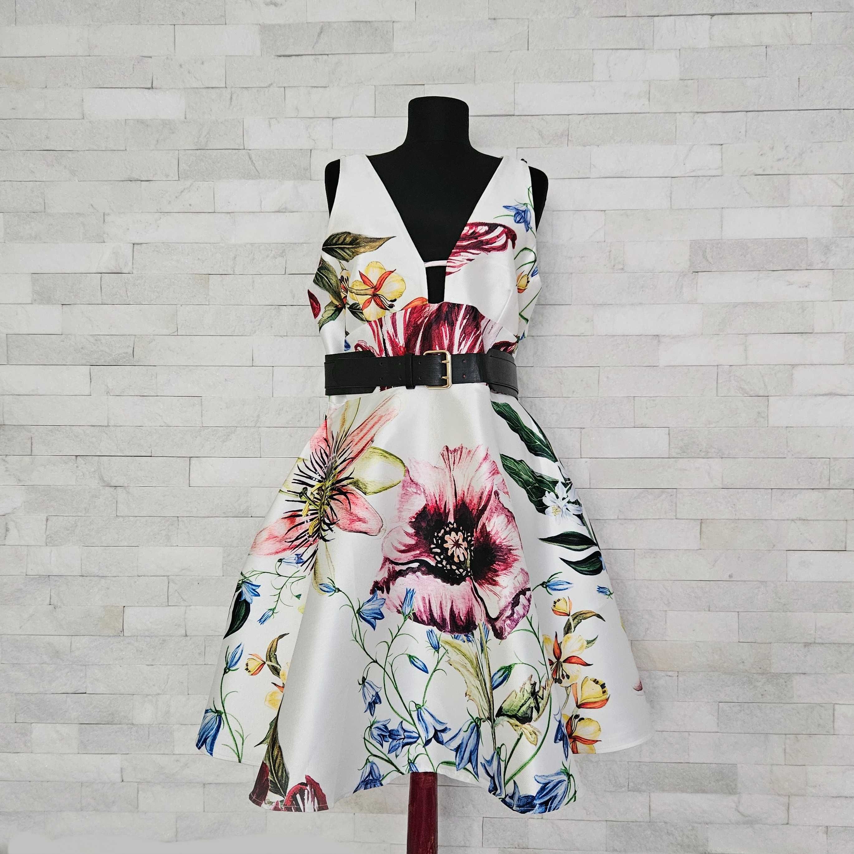 Karen Millen рокля размер UK16/XL