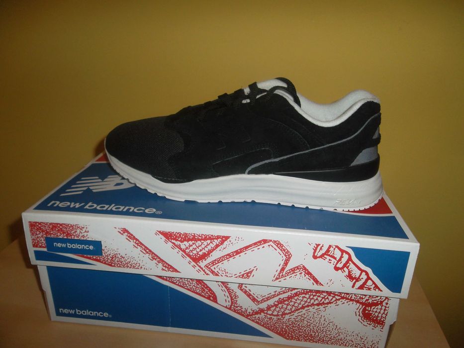 Adidasi New Balance 1550 marimea 43-LICHIDARE STOC-