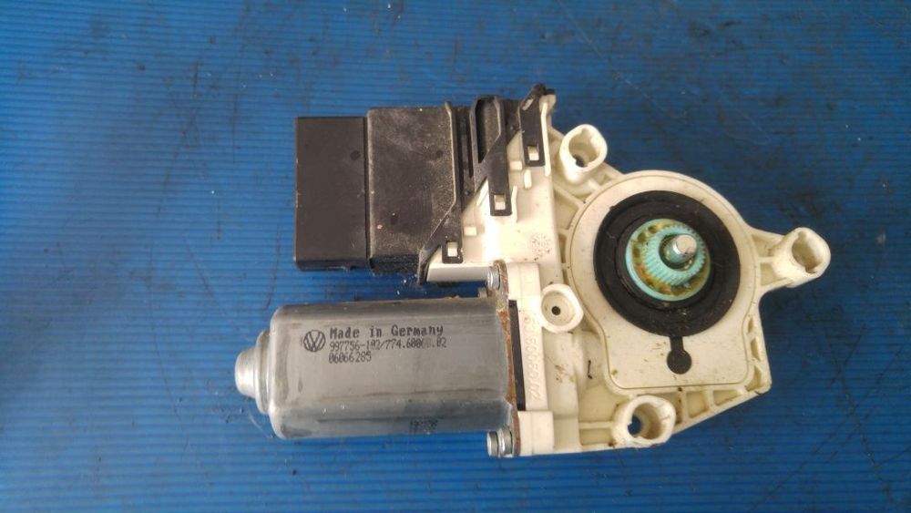motoras macara usa stanga spate vw golf 5 1k0959703k
