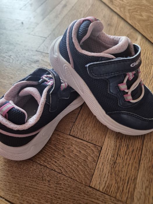 Маратонки Geox 25 номер