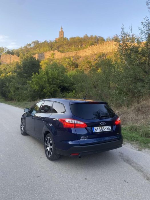 Продавам ford focus titanium