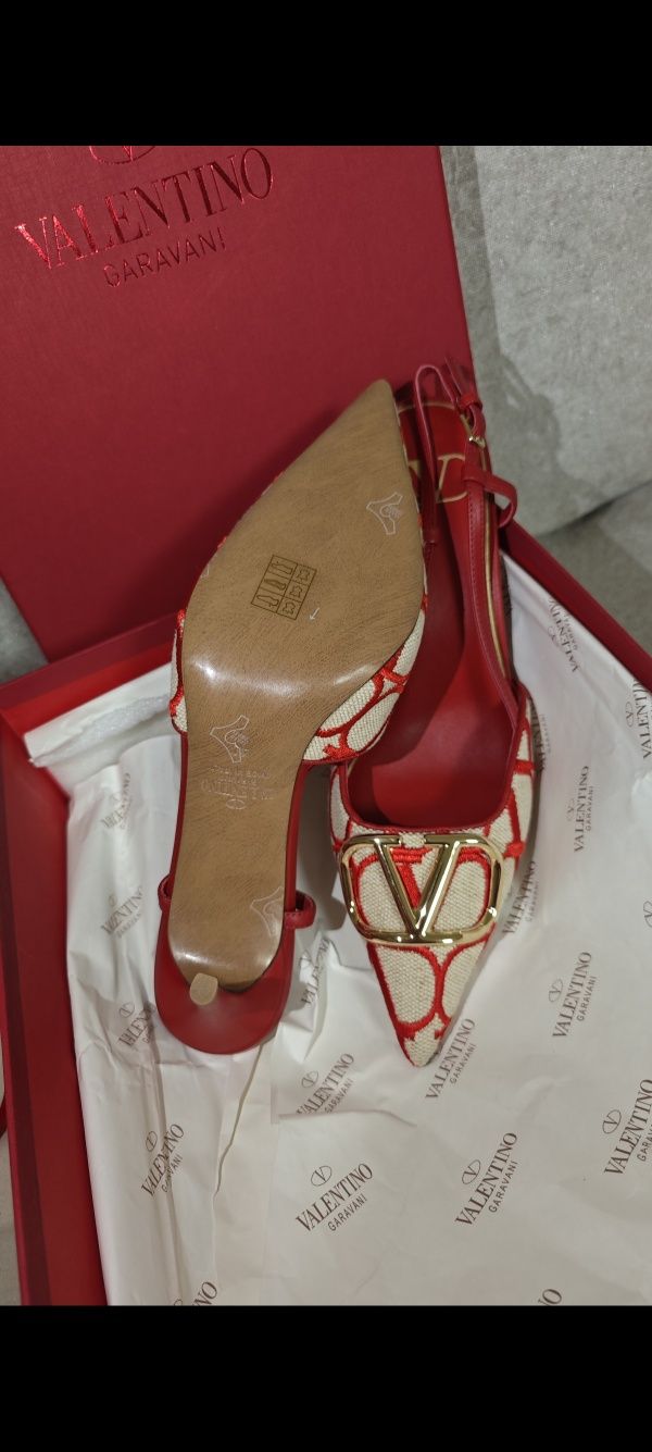 Дамски обувки Valentino 40