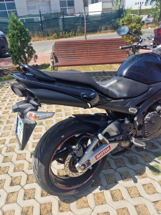 Vând Suzuki gsr 600