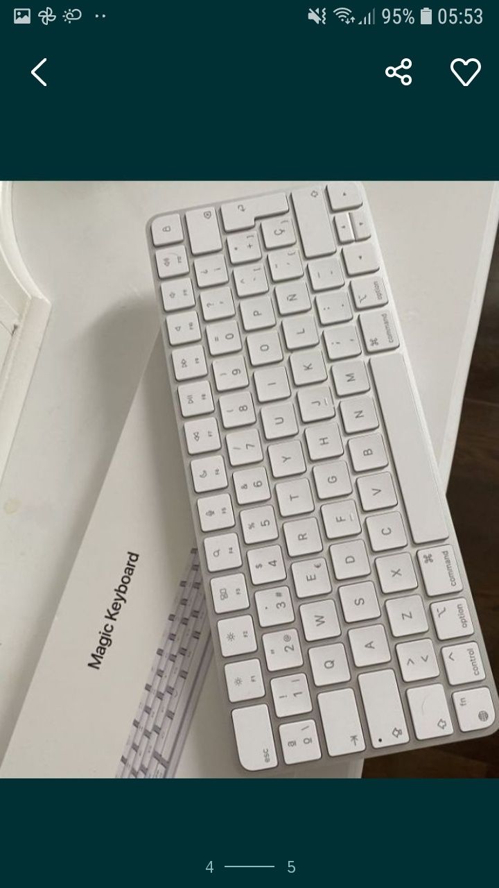 Vând tastatură Apple A 1644 nouă în cutie