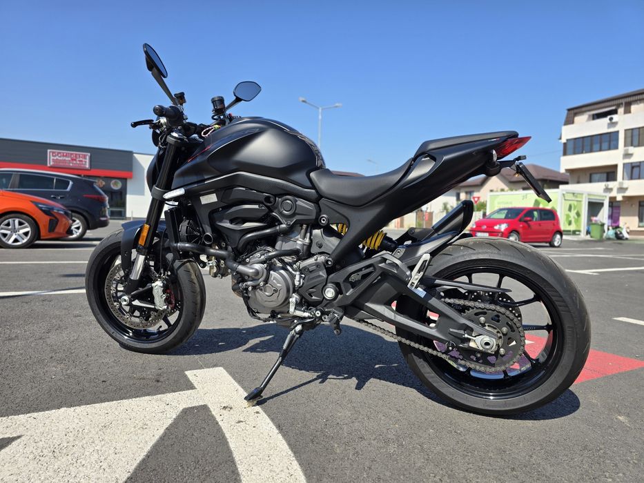 Ducati Monster 937 Plus 2021