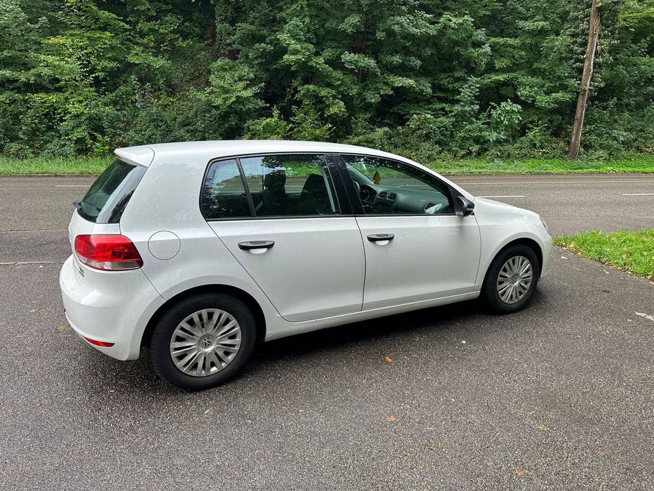 Volkswagen Golf 6 VI 1.6 TDI
