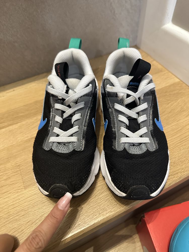Nike Air Max INTRLK LITE 31 номер